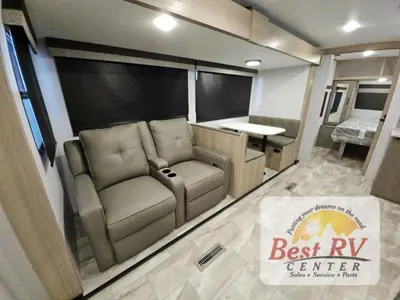 2025 Dutchmen RV Kodiak SE photo 11