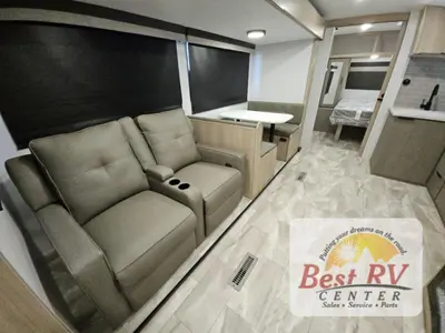 2025 Dutchmen RV Kodiak SE photo 12