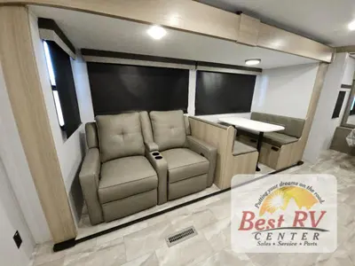 2025 Dutchmen RV Kodiak SE photo 10