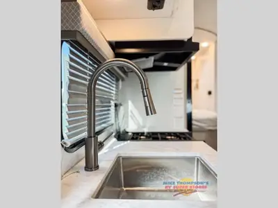 2026 Thor Motor Coach Chateau photo 18