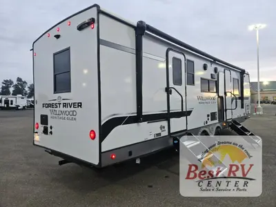 2025 Forest River RV Wildwood Heritage Glen photo 4