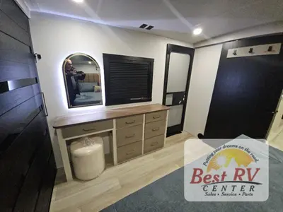 2025 Forest River RV Wildwood Heritage Glen photo 39