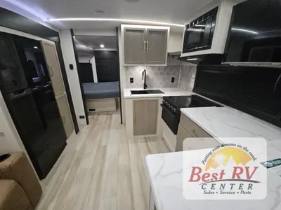 2025 Forest River RV Wildwood Heritage Glen photo 25