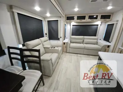 2025 Winnebago Industries Towables Voyage photo 33