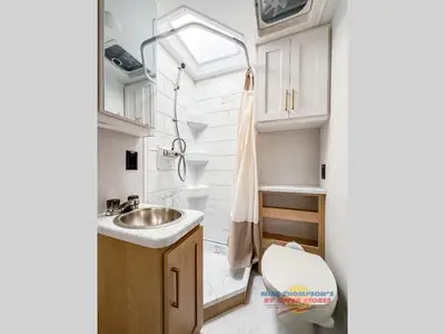 2026 Thor Motor Coach Chateau photo 27