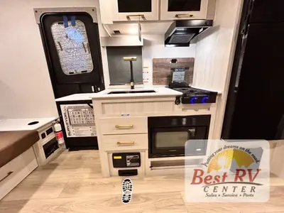2026 Forest River RV Surveyor Legend photo 29