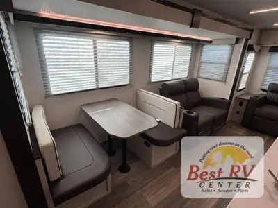 2025 Cruiser Shadow Cruiser photo 20