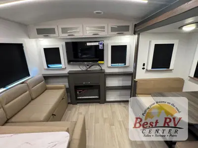 2025 Keystone RV Bullet Crossfire photo 18