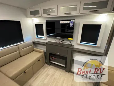 2025 Keystone RV Bullet Crossfire photo 23