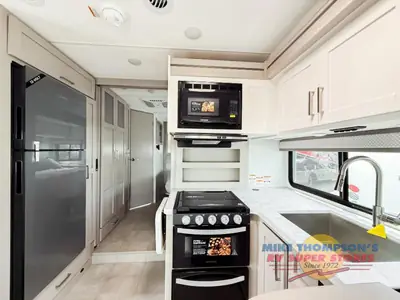 2026 Thor Motor Coach Chateau photo 19