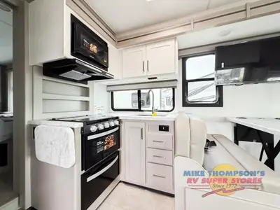 2026 Thor Motor Coach Chateau photo 20