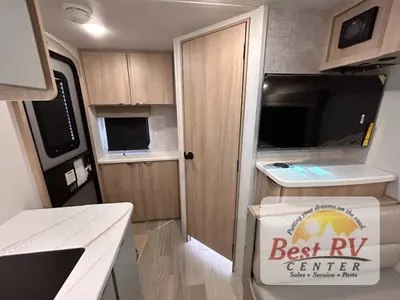 2025 Winnebago Micro Minnie photo 45