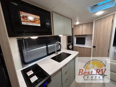 2025 Winnebago Micro Minnie photo 42