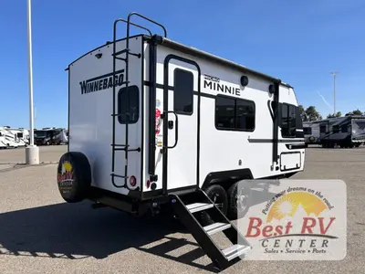 2025 Winnebago Micro Minnie photo 3
