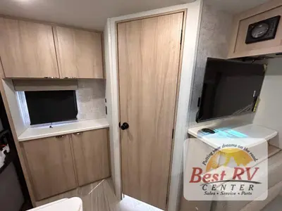 2025 Winnebago Micro Minnie photo 49