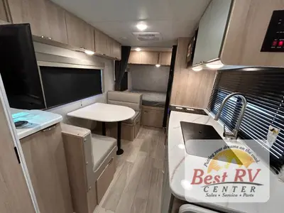 2025 Winnebago Micro Minnie photo 11
