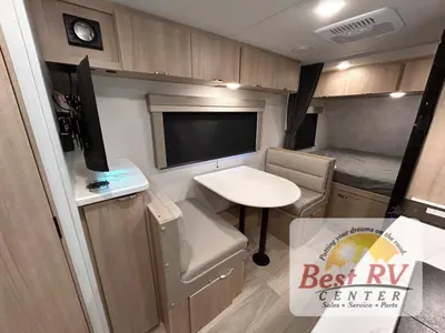2025 Winnebago Micro Minnie photo 13