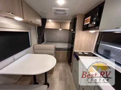 2025 Winnebago Micro Minnie photo 16