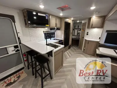 2026 Ember RV E-Series photo 24