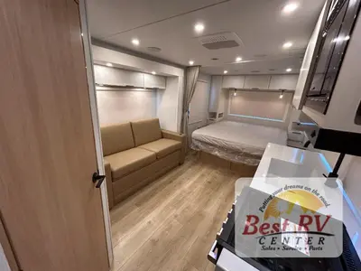 2026 Winnebago Thrive photo 9