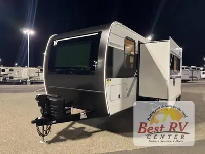 2026 Winnebago Thrive photo 8