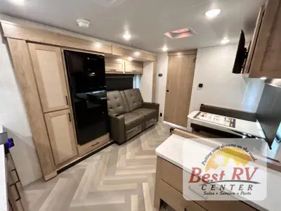 2026 Ember RV E-Series photo 11