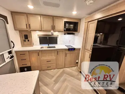 2026 Ember RV E-Series photo 31