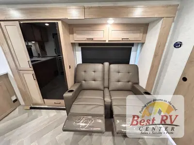 2026 Ember RV E-Series photo 18
