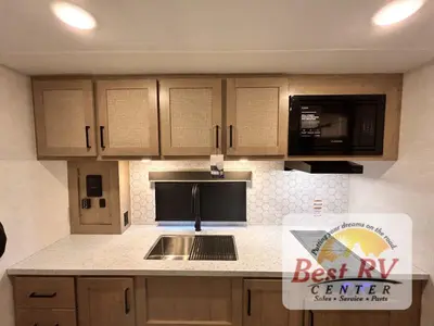 2026 Ember RV E-Series photo 37