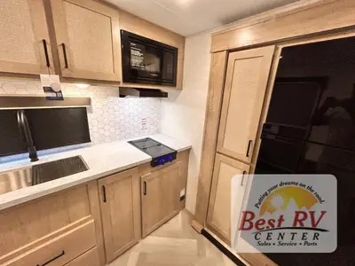 2026 Ember RV E-Series photo 34