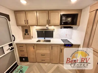 2026 Ember RV E-Series photo 36