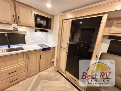 2026 Ember RV E-Series photo 32
