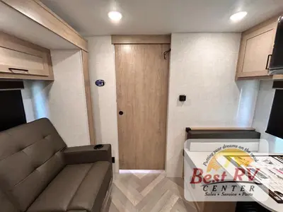 2026 Ember RV E-Series photo 45