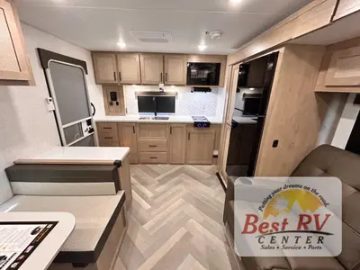 2026 Ember RV E-Series photo 21