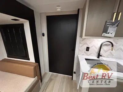2026 Forest River RV Wildwood Heritage Glen Hyper-Lyte photo 43