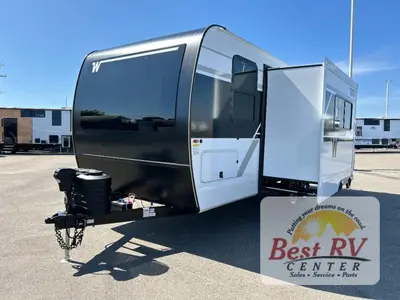2026 Winnebago Thrive photo 8