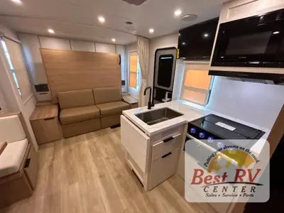 2026 Winnebago Thrive photo 46