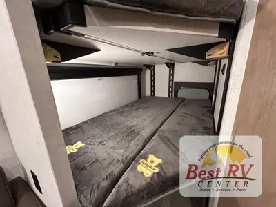 2026 Ember RV Overland Series photo 33