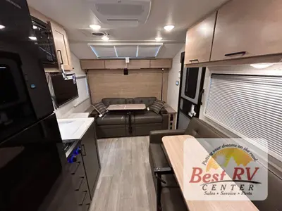 2026 Ember RV Overland Series photo 38
