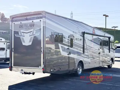 2026 Thor Motor Coach Outlaw Wild West Edition photo 7