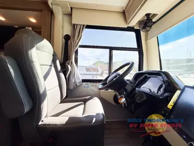 2026 Thor Motor Coach Outlaw Wild West Edition photo 11