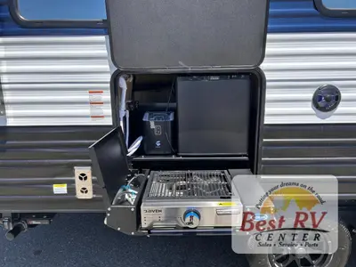 2026 Forest River RV Cherokee Grey Wolf photo 6