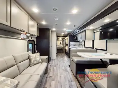 2026 Thor Motor Coach Palazzo GT photo 14