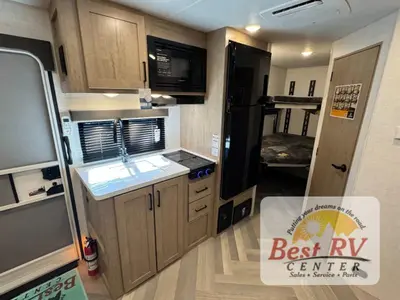 2026 Ember RV E-Series photo 19