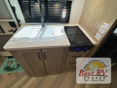 2026 Ember RV E-Series photo 32