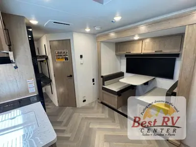 2026 Ember RV E-Series photo 11
