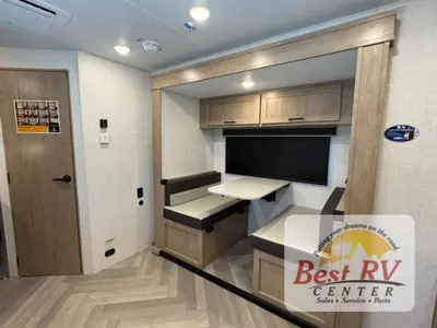 2026 Ember RV E-Series photo 13
