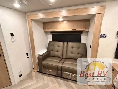 2026 Ember RV E-Series photo 13