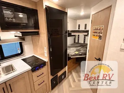2026 Ember RV E-Series photo 25