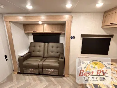 2026 Ember RV E-Series photo 49